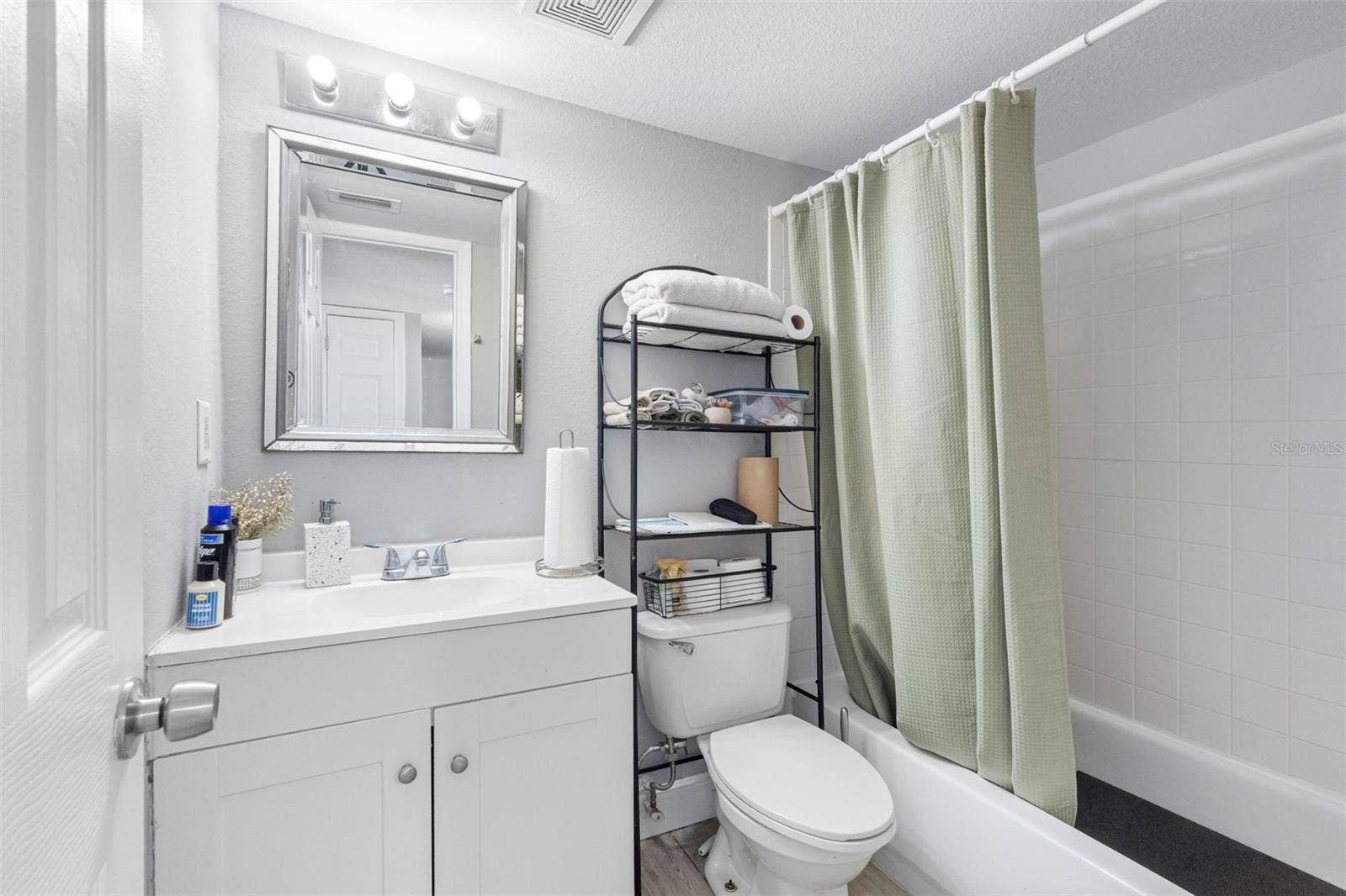 Bathroom #2