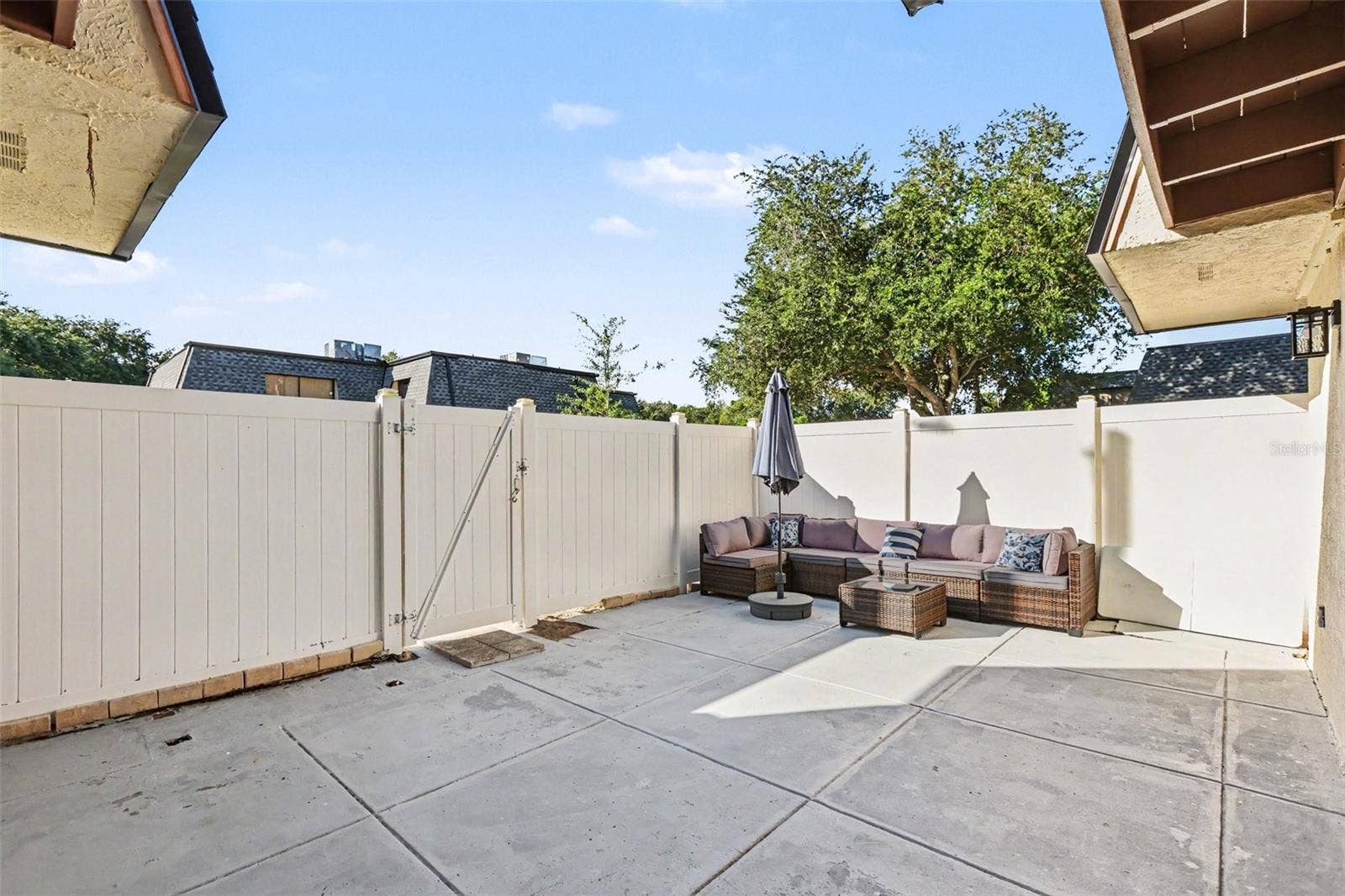 8114 OAK TRACE WAY, #C, Tampa, FL 33634