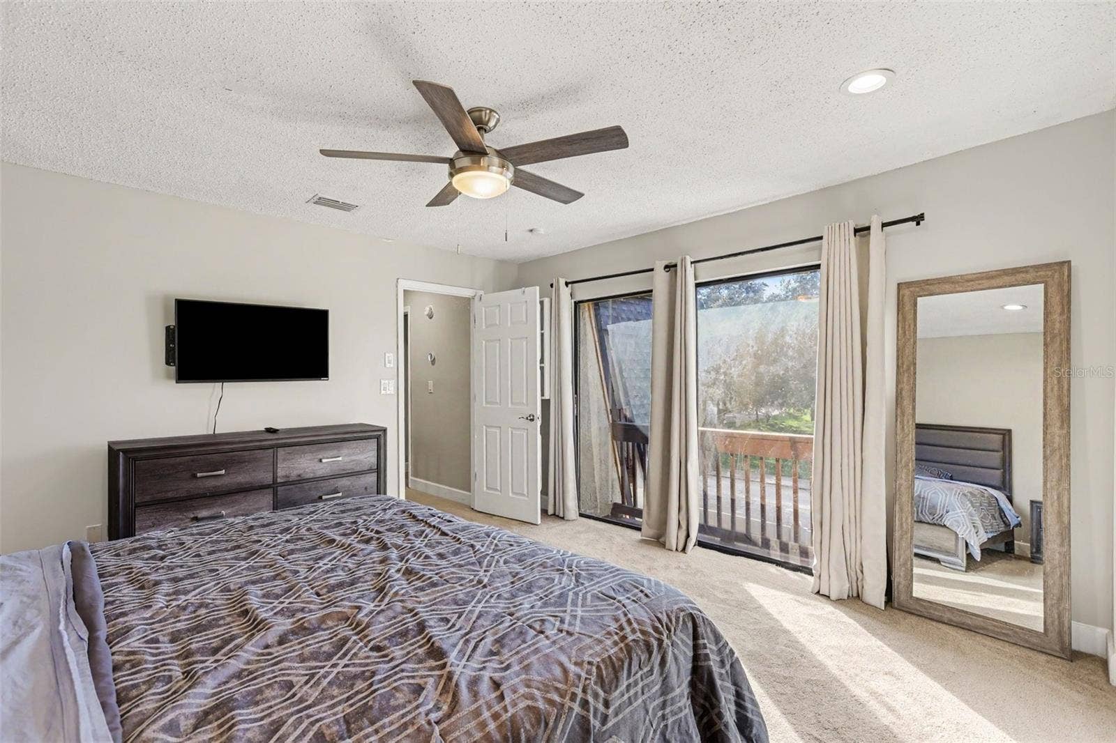 8114 OAK TRACE WAY, #C, Tampa, FL 33634