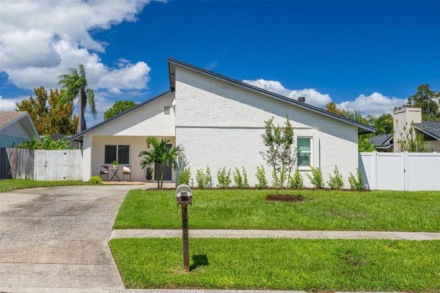 Property photo for 3160 CHAMBLEE LANE, Clearwater, FL