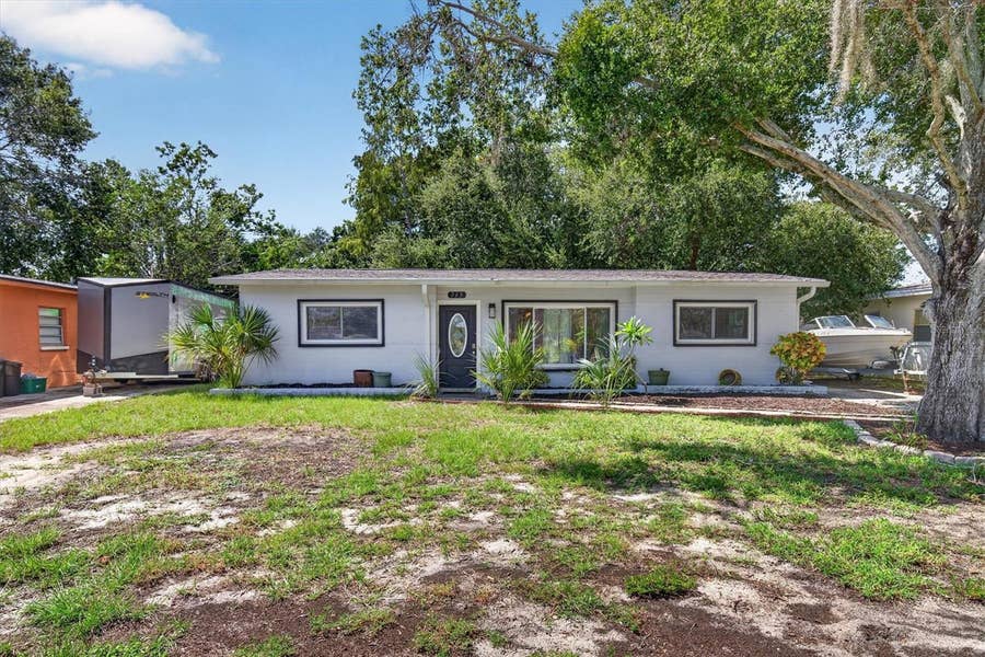 Property photo for 715 W BAYSHORE DRIVE, Tarpon Springs, FL