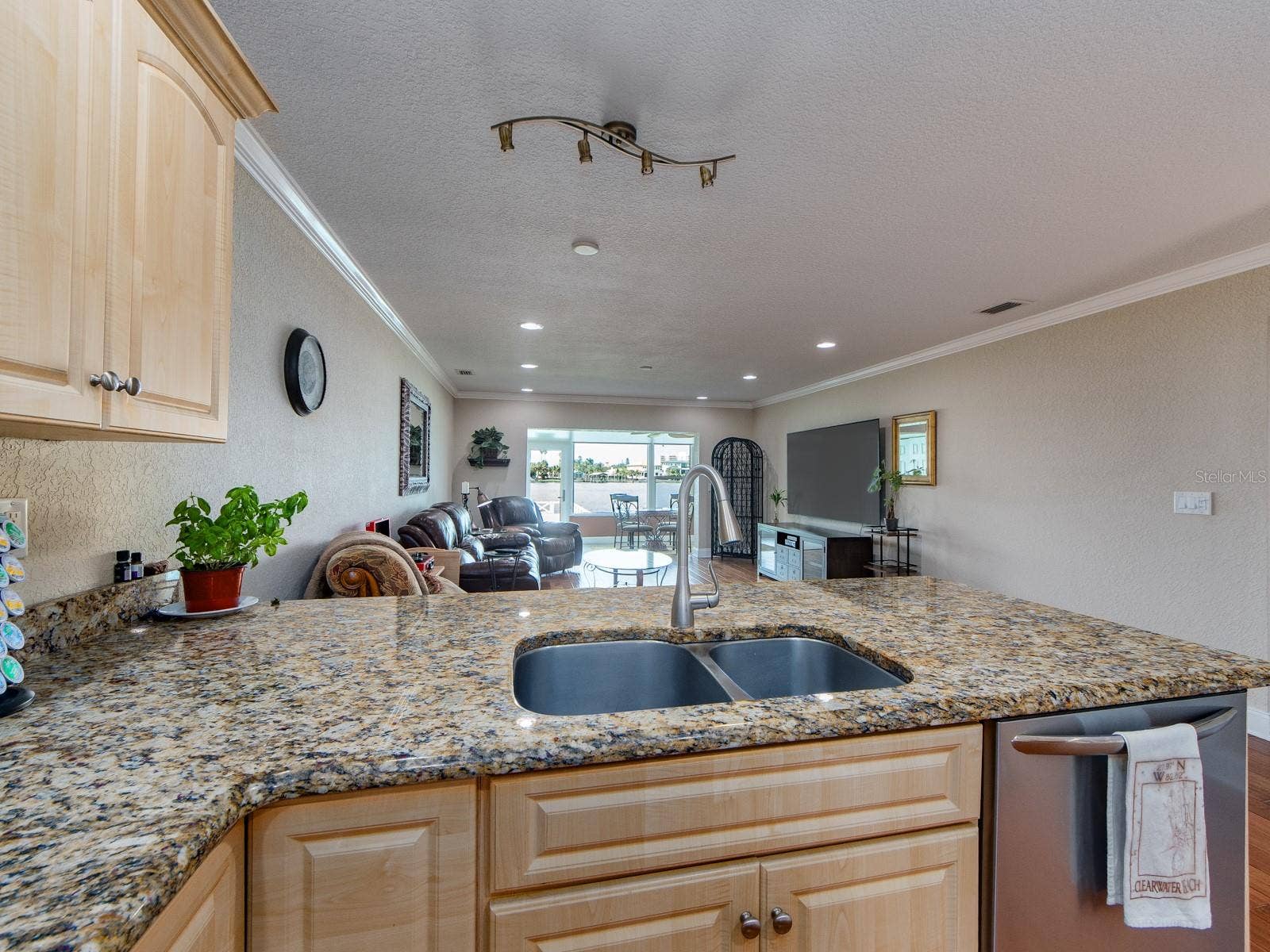 770 ISLAND WAY, #N103, Clearwater Beach, FL 33767