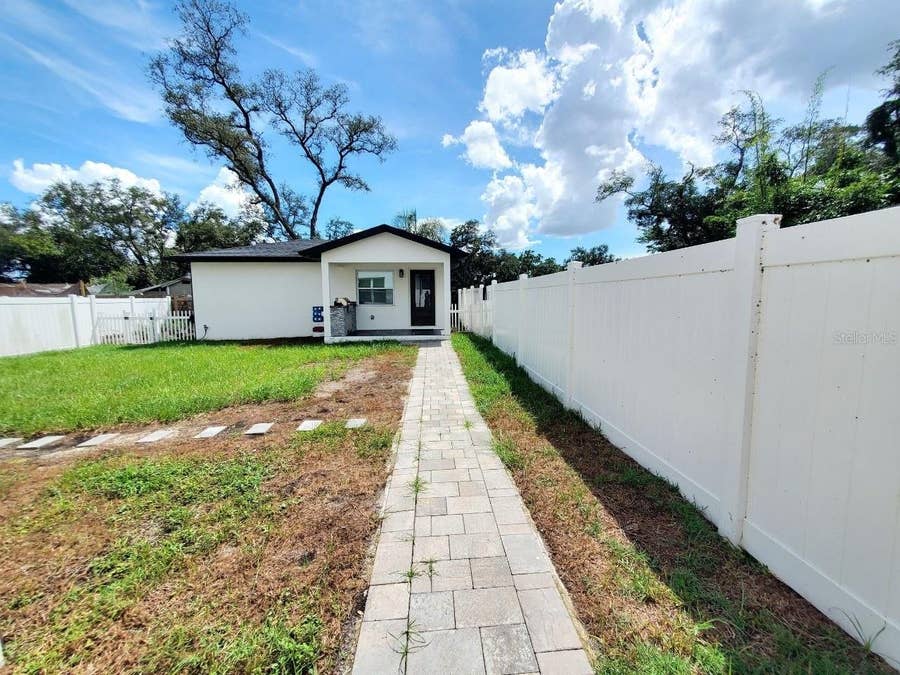 Property photo for 922 W KNOLLWOOD STREET, #2, Tampa, FL