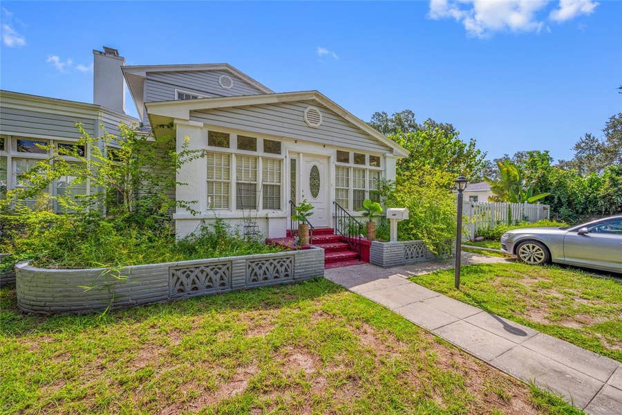 Property photo for 1225 11 STREET N, St Petersburg, FL