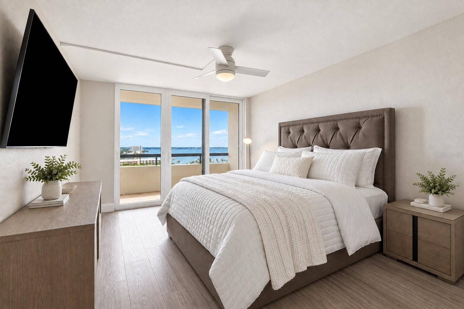 1460 GULF BOULEVARD, #1106, Clearwater, FL 33767