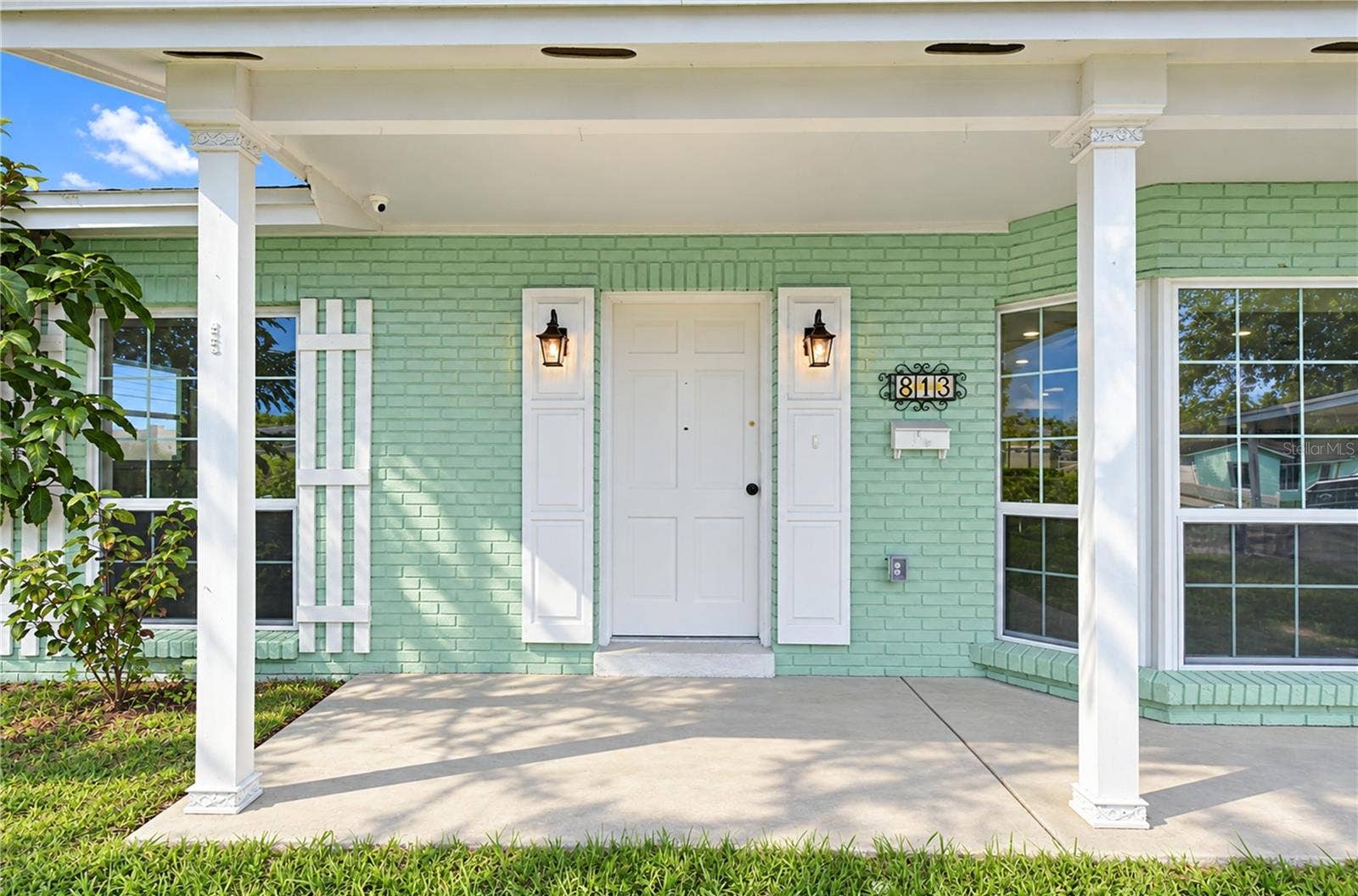 8013 W ELM STREET, Tampa, FL 33615 8013 W ELM STREET, Tampa, FL 33615