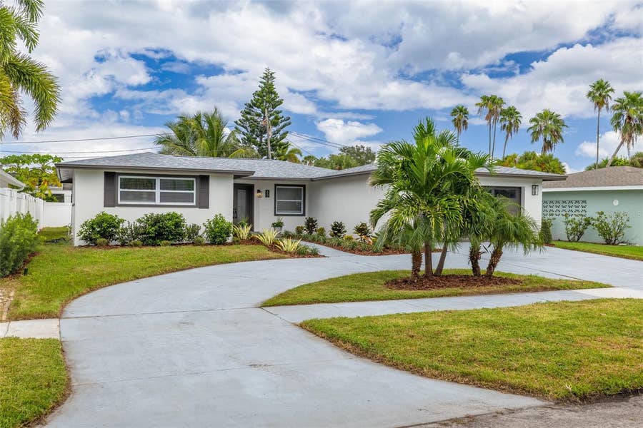 Property photo for 60 KIPLING PLAZA, Clearwater Beach, FL