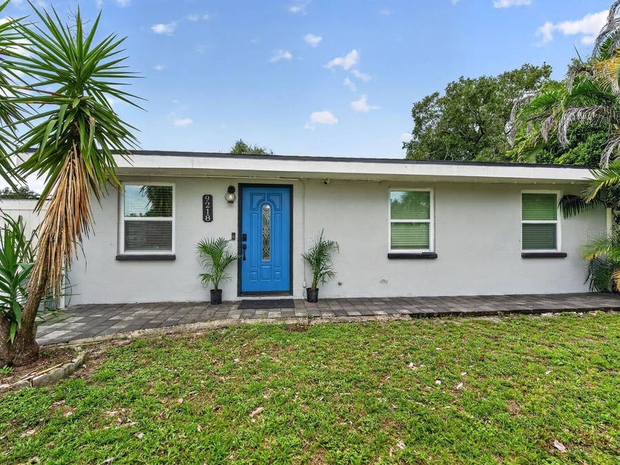 Property photo for 9218 W ROBSON STREET, Tampa, FL