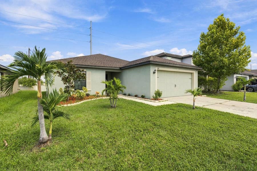 Property photo for 810 CHATHAM WALK DRIVE, Ruskin, FL