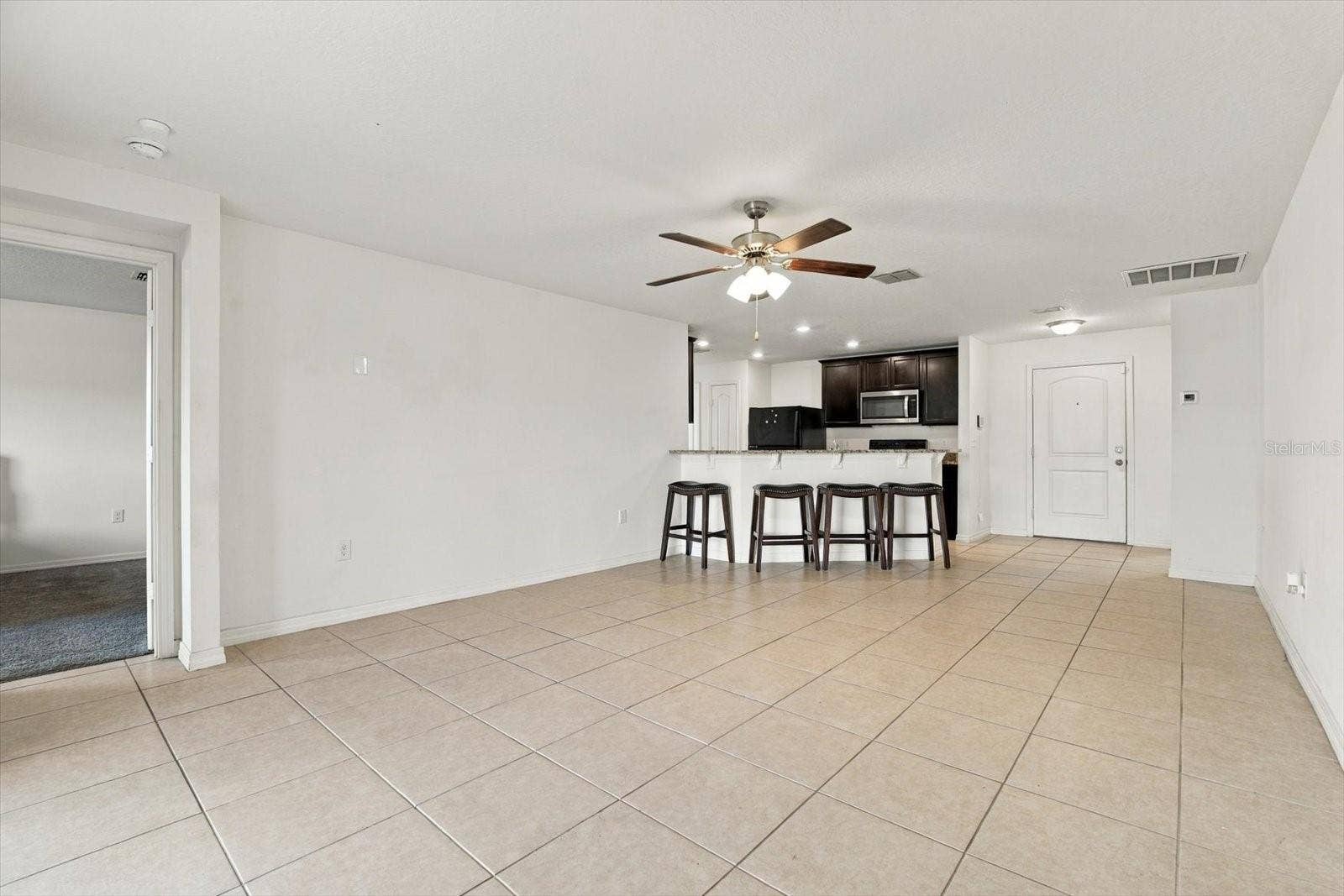 810 CHATHAM WALK DRIVE, Ruskin, FL 33570 Living Room