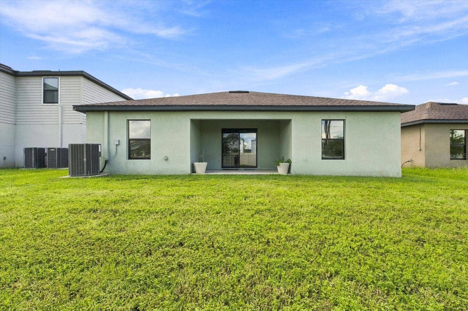 810 CHATHAM WALK DRIVE, Ruskin, FL 33570 810 CHATHAM WALK DRIVE, Ruskin, FL 33570
