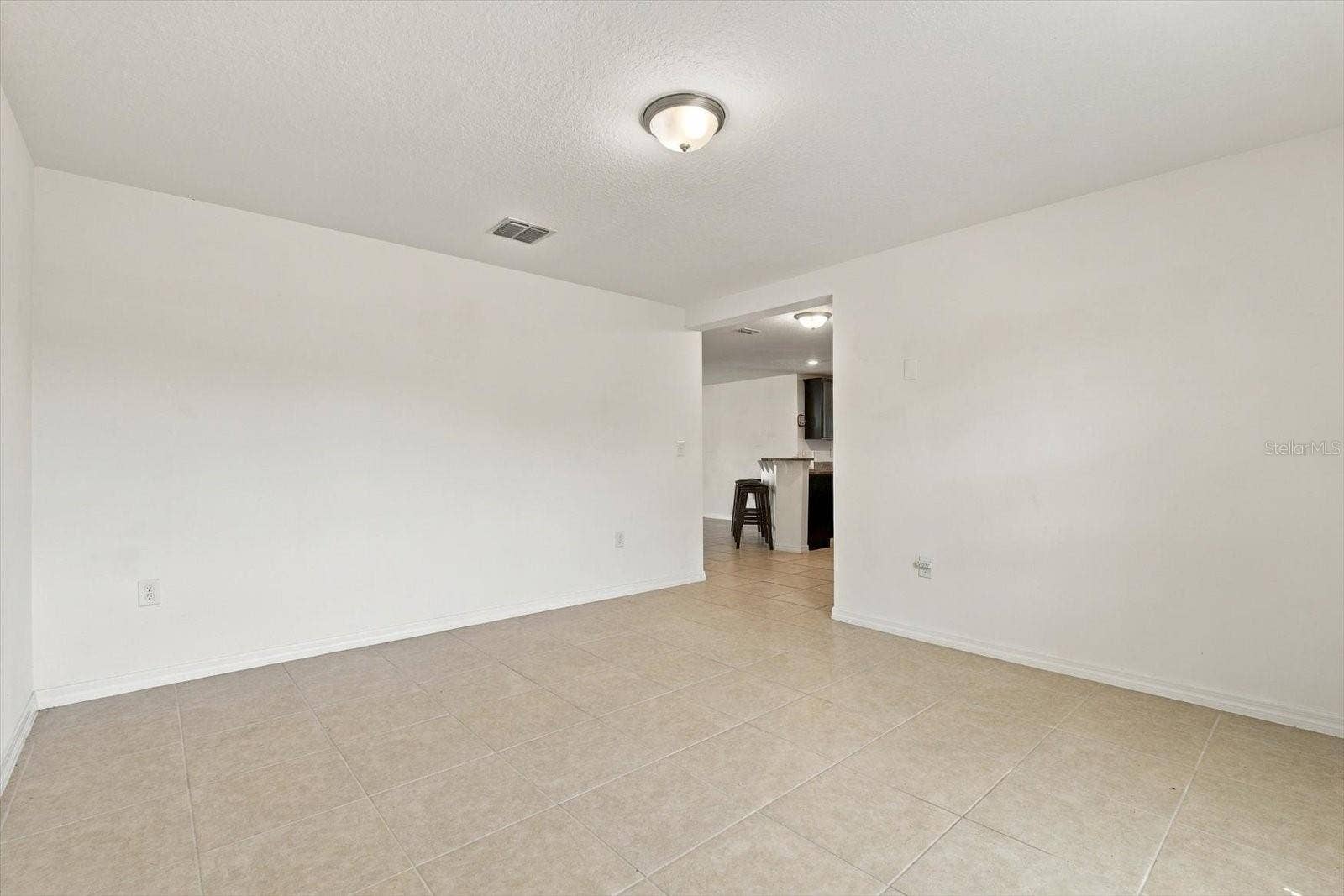810 CHATHAM WALK DRIVE, Ruskin, FL 33570 810 CHATHAM WALK DRIVE, Ruskin, FL 33570