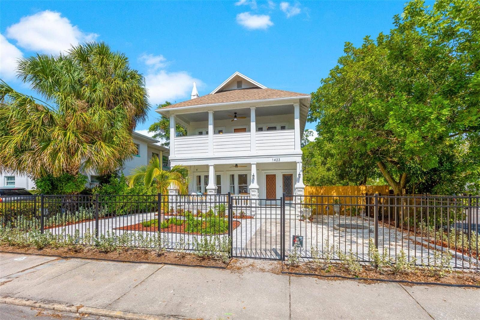 1423 DR MARTIN LUTHER KING JR STREET N, St Petersburg, FL 33704 1423 DR MARTIN LUTHER KING JR STREET N, St Petersburg, FL 33704
