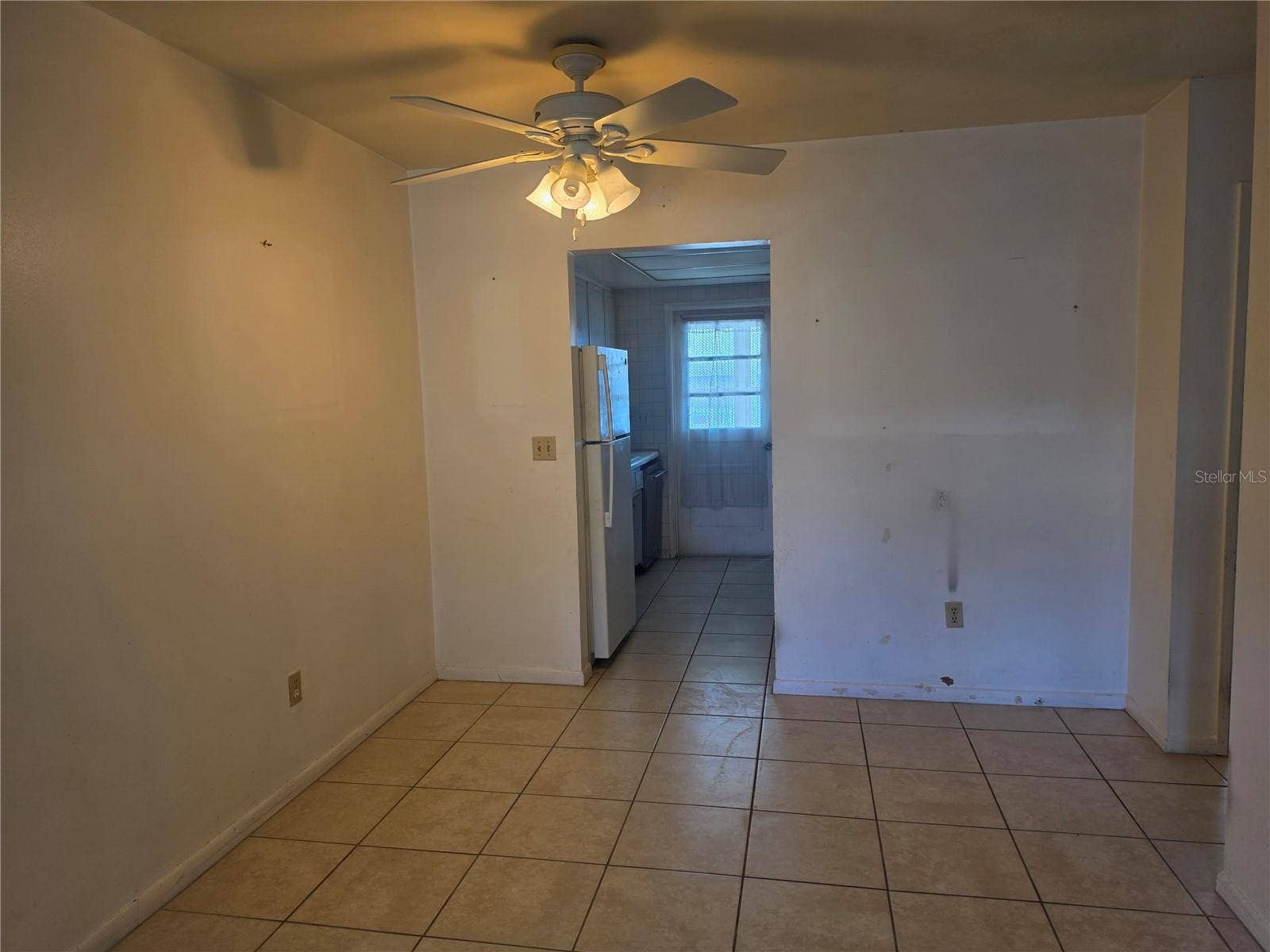 5850 21ST STREET N, #15, St Petersburg, FL 33714 Dining Room