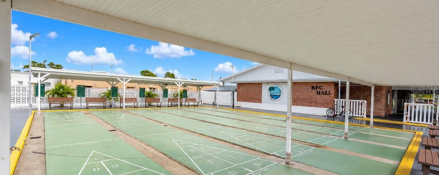 5850 21ST STREET N, #15, St Petersburg, FL 33714 Shuffleboard