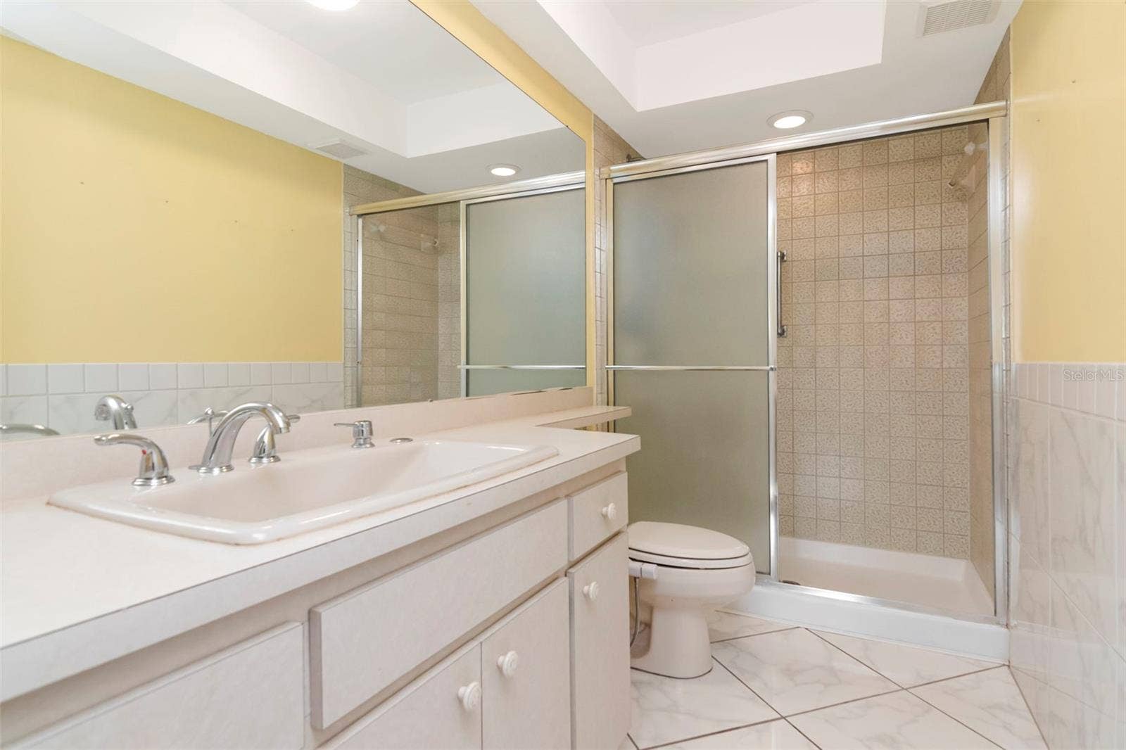 2569 LAURELWOOD DRIVE, #11B, Clearwater, FL 33763