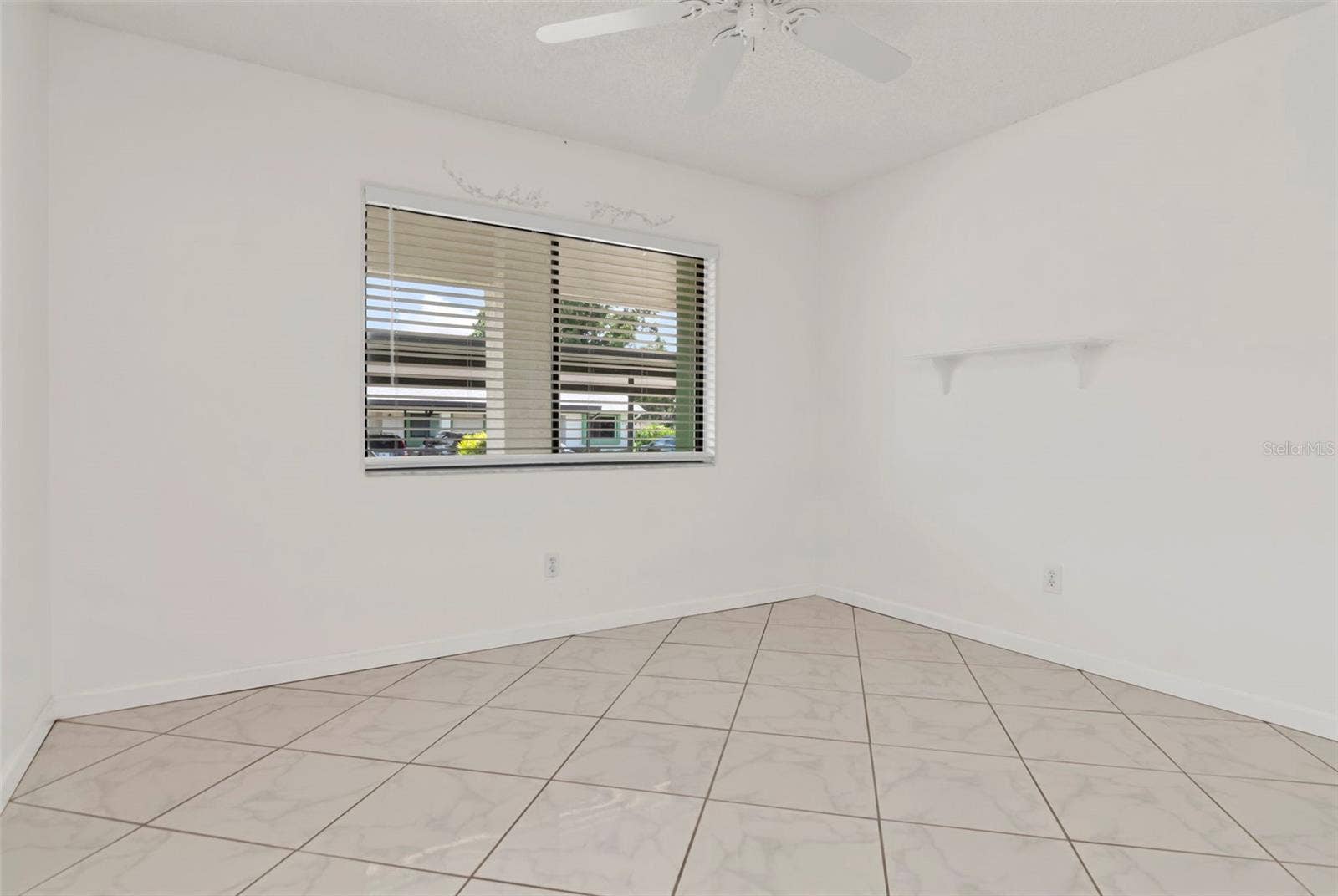 2569 LAURELWOOD DRIVE, #11B, Clearwater, FL 33763