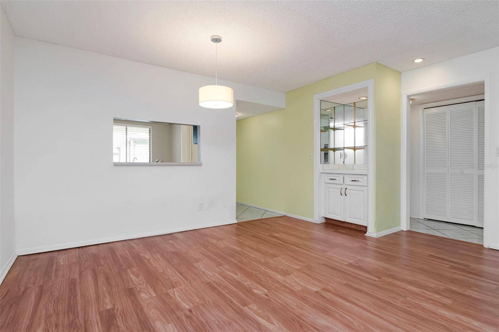 2569 LAURELWOOD DRIVE, #11B, Clearwater, FL 33763