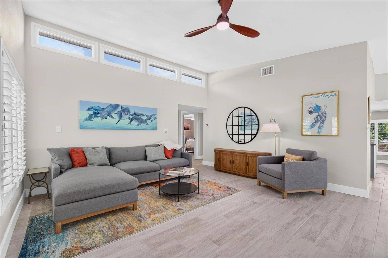 53 DOLPHIN DRIVE, Treasure Island, FL 33706 Livingroom