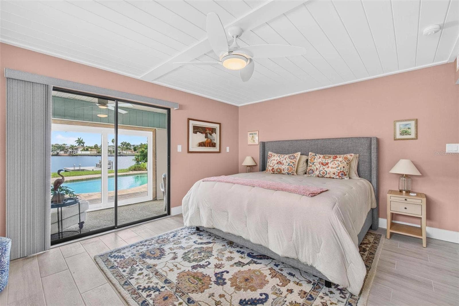 53 DOLPHIN DRIVE, Treasure Island, FL 33706 Primary Bedroom