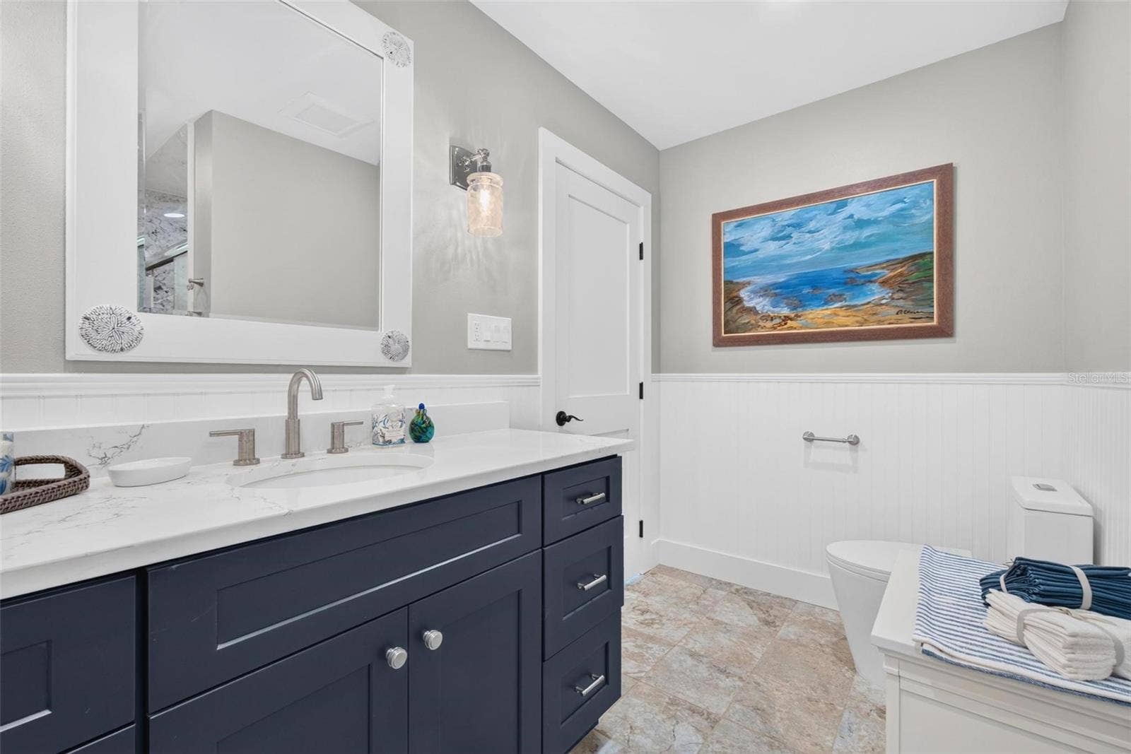53 DOLPHIN DRIVE, Treasure Island, FL 33706 Guest/Main Bath