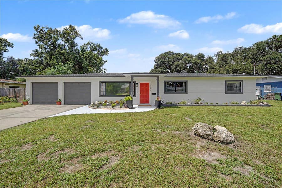 Property photo for 10246 N VALLE DRIVE, Tampa, FL
