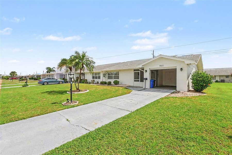 Property photo for 1522 BELLE GLADE AVENUE, Sun City Center, FL
