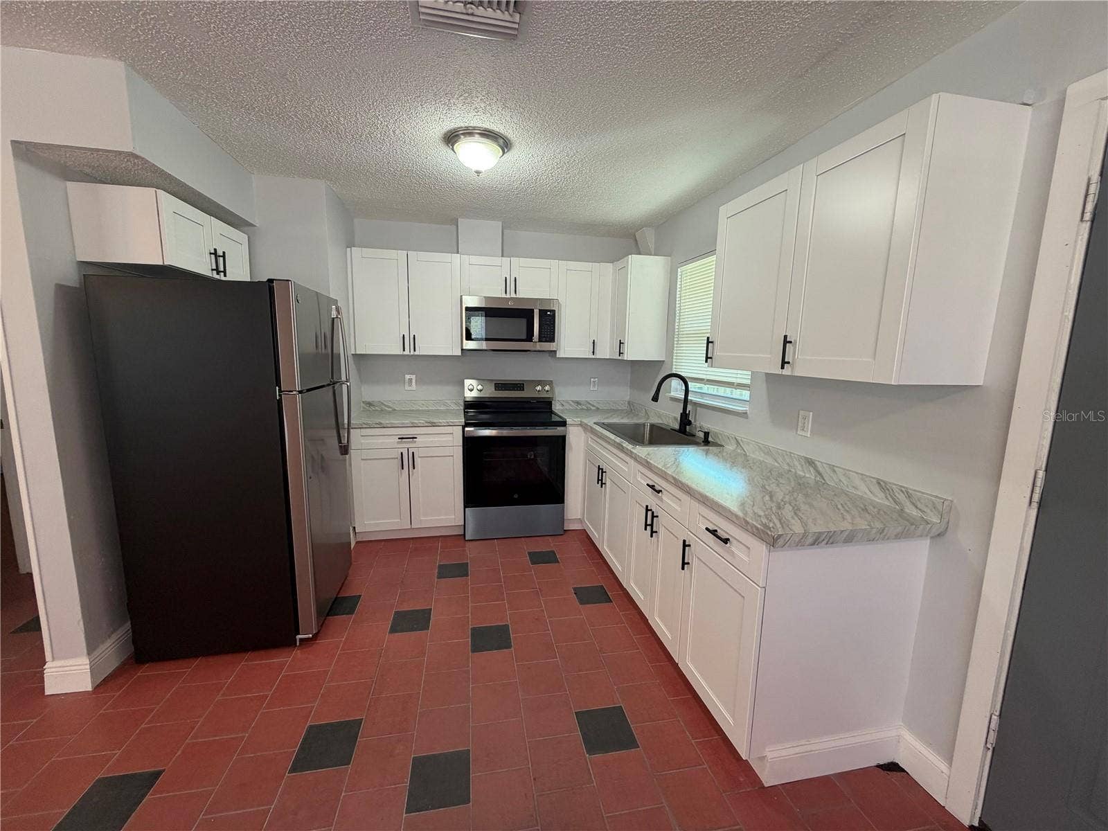 3096 GREEN ACRES AVENUE, Largo, FL 33771 3096 GREEN ACRES AVENUE, Largo, FL 33771