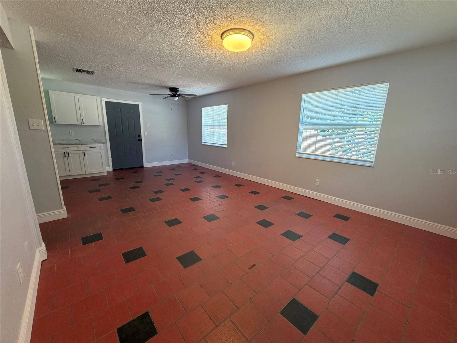 3096 GREEN ACRES AVENUE, Largo, FL 33771 3096 GREEN ACRES AVENUE, Largo, FL 33771