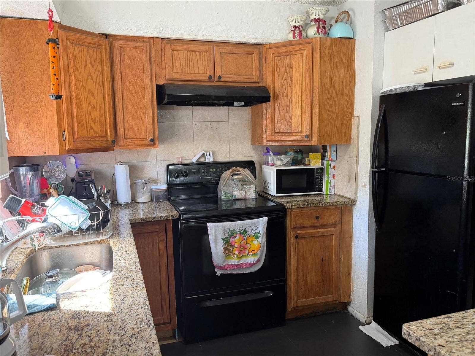 3096 GREEN ACRES AVENUE, Largo, FL 33771 3096 GREEN ACRES AVENUE, Largo, FL 33771