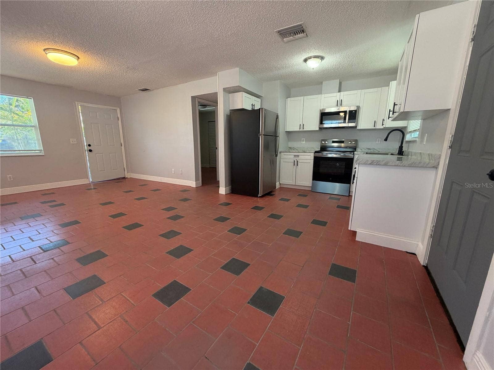 3096 GREEN ACRES AVENUE, Largo, FL 33771 3096 GREEN ACRES AVENUE, Largo, FL 33771