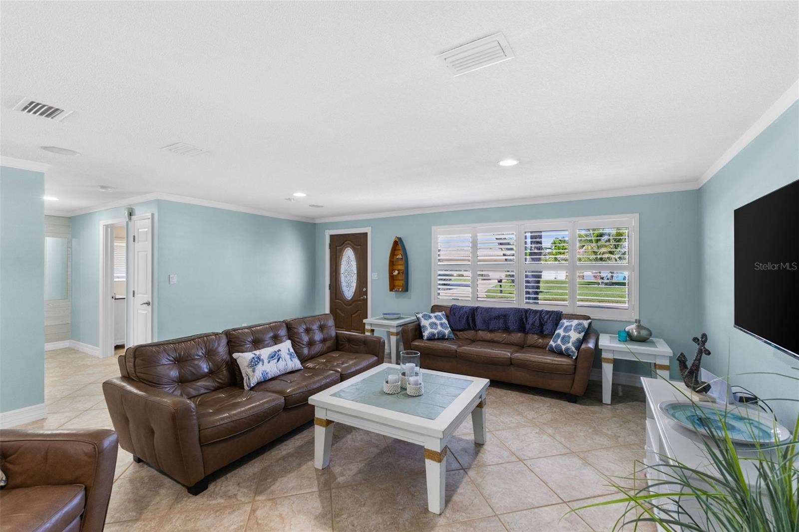 2287 CAROLYN DRIVE, Dunedin, FL 34698 2287 CAROLYN DRIVE, Dunedin, FL 34698