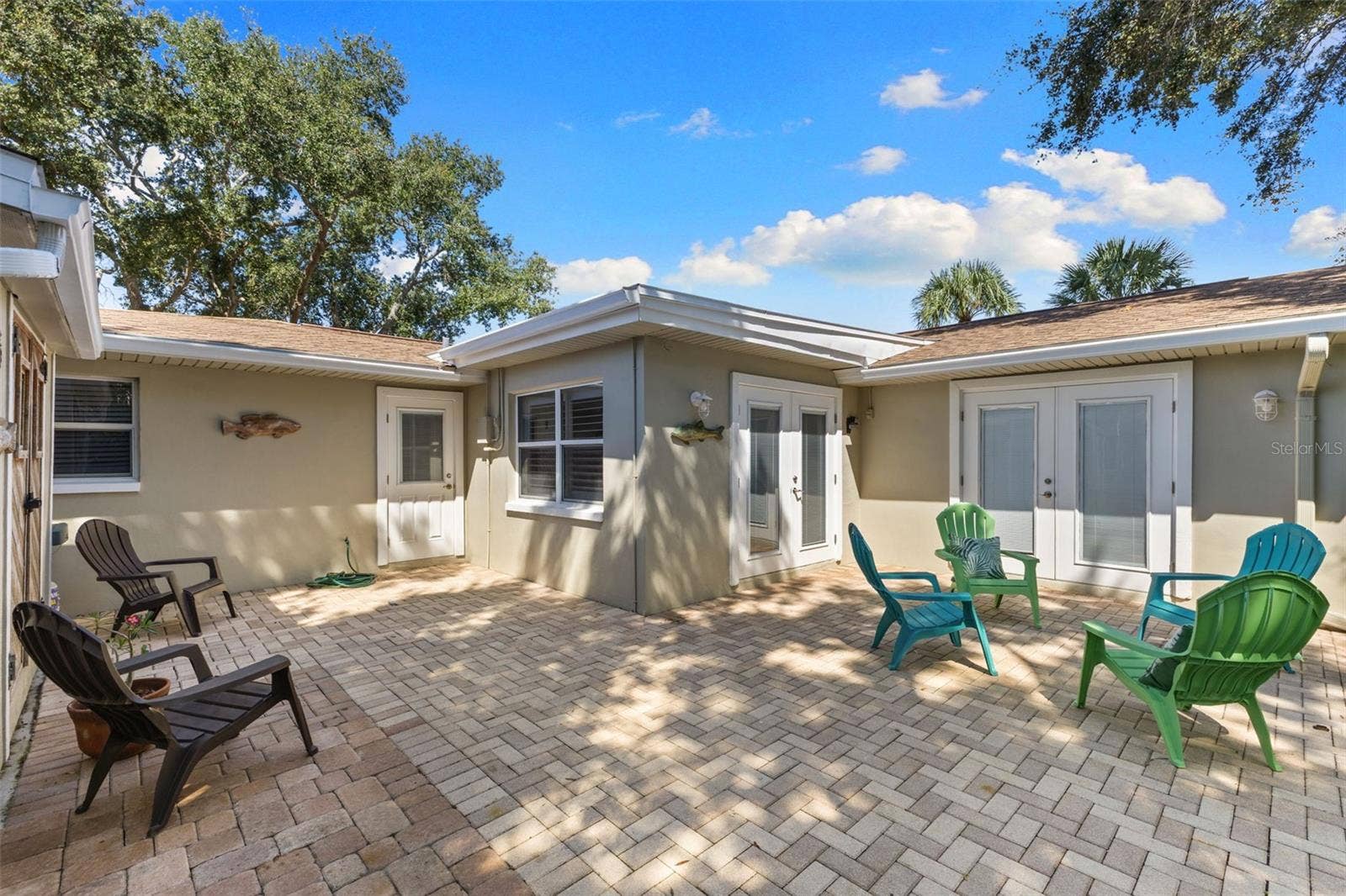 2287 CAROLYN DRIVE, Dunedin, FL 34698 2287 CAROLYN DRIVE, Dunedin, FL 34698