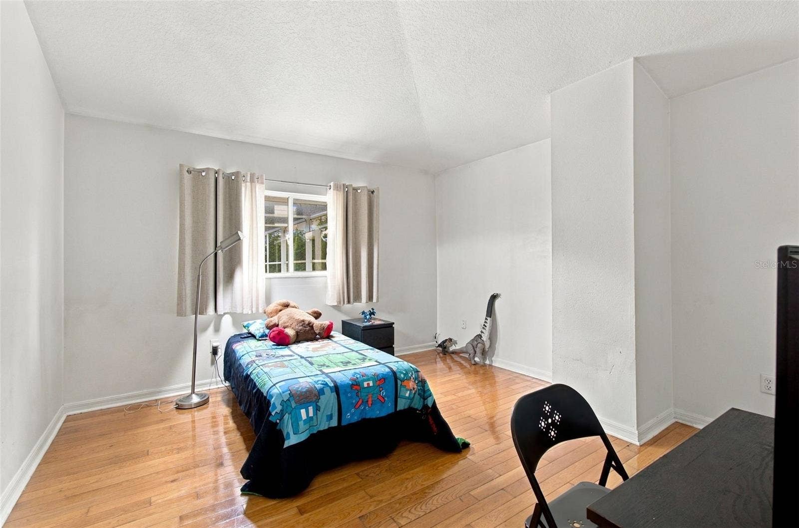 8102 STONEFIELD, Tampa, FL 33635 Warm Wood Floors in all Bedrooms