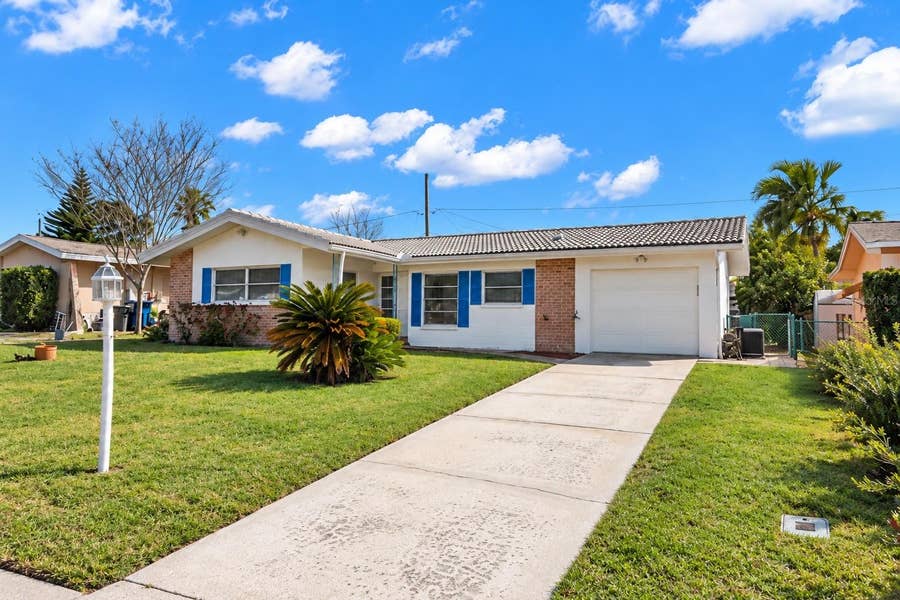 Property photo for 2019 HIGH RIDGE DRIVE, Clearwater, FL