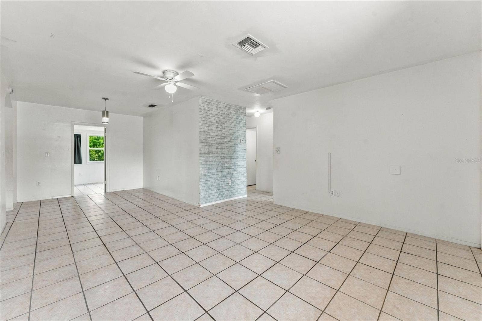7303 RIVERBANK DRIVE, New Port Richey, FL 34655 Spacious Open Living Area