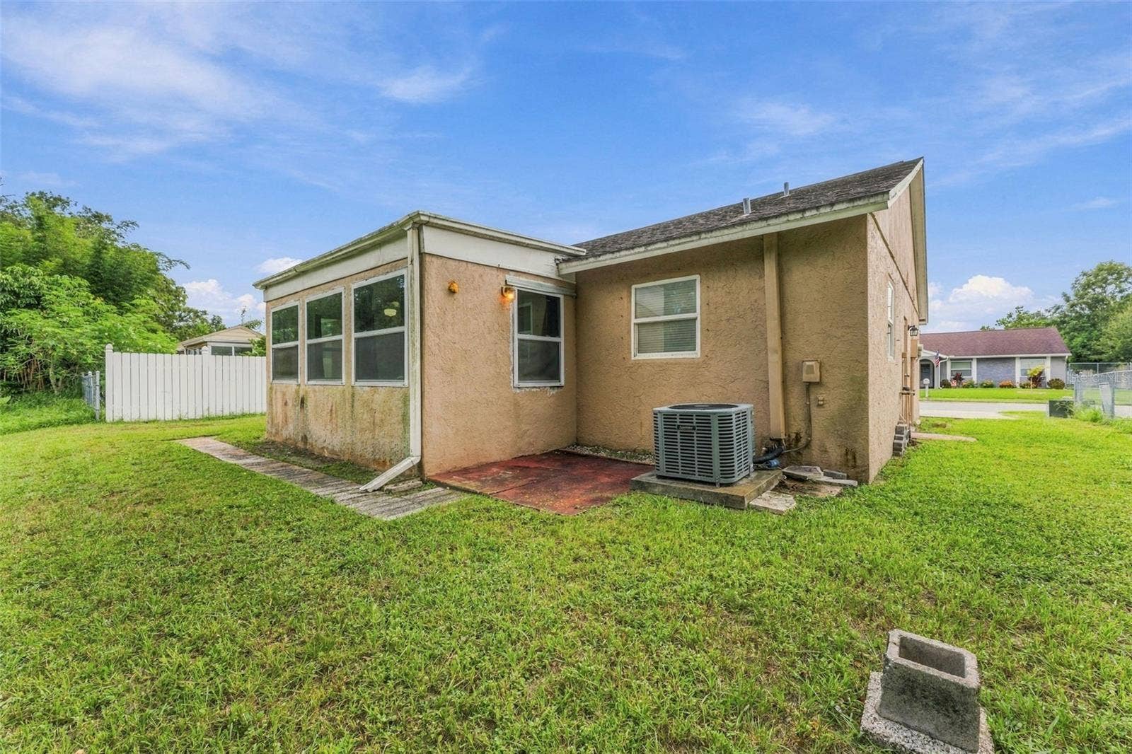 7303 RIVERBANK DRIVE, New Port Richey, FL 34655 Spacious Backyard