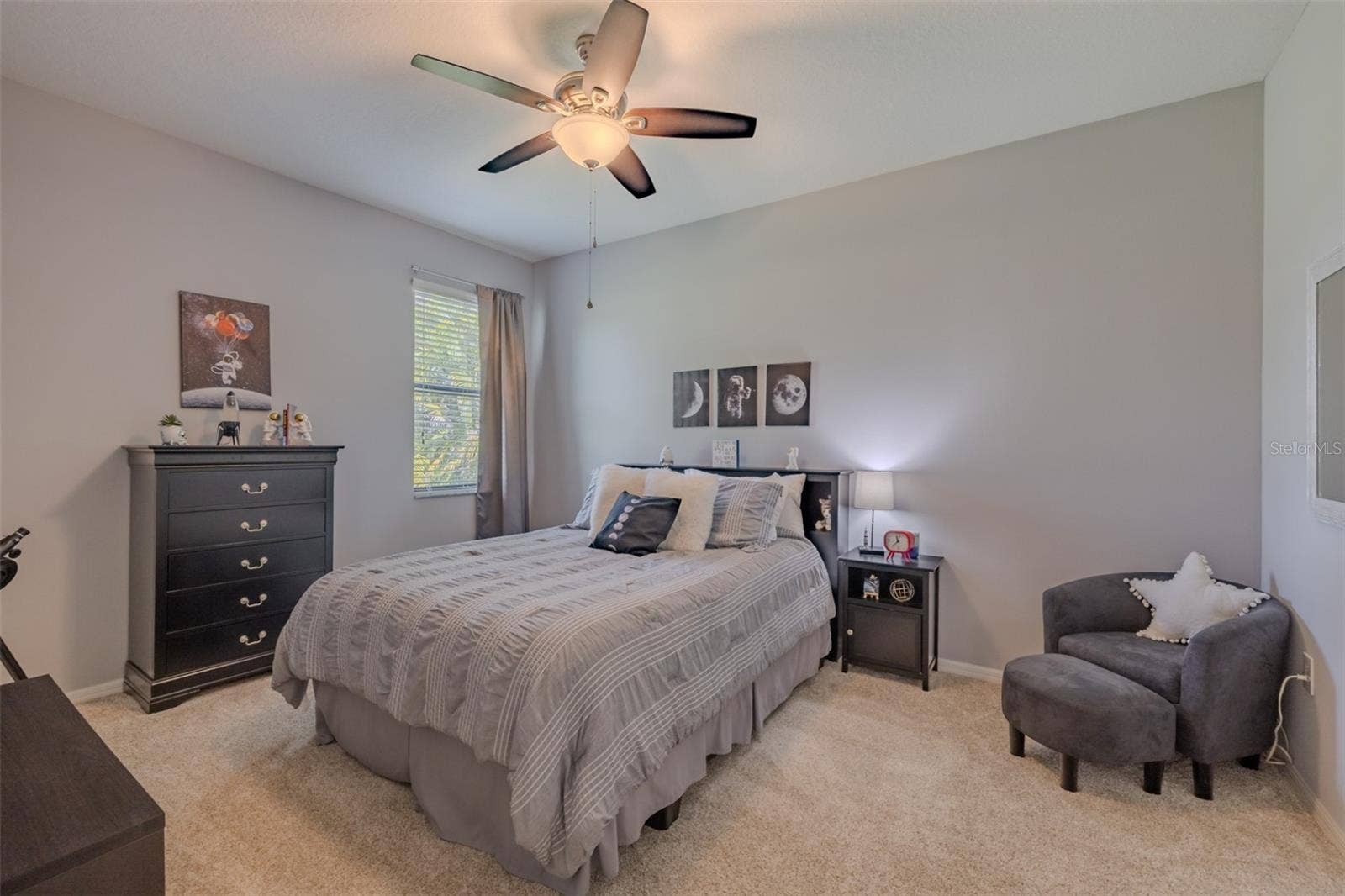 9123 RAES CREEK PLACE, Palmetto, FL 34221 Bedroom 2 with adjacent full bath