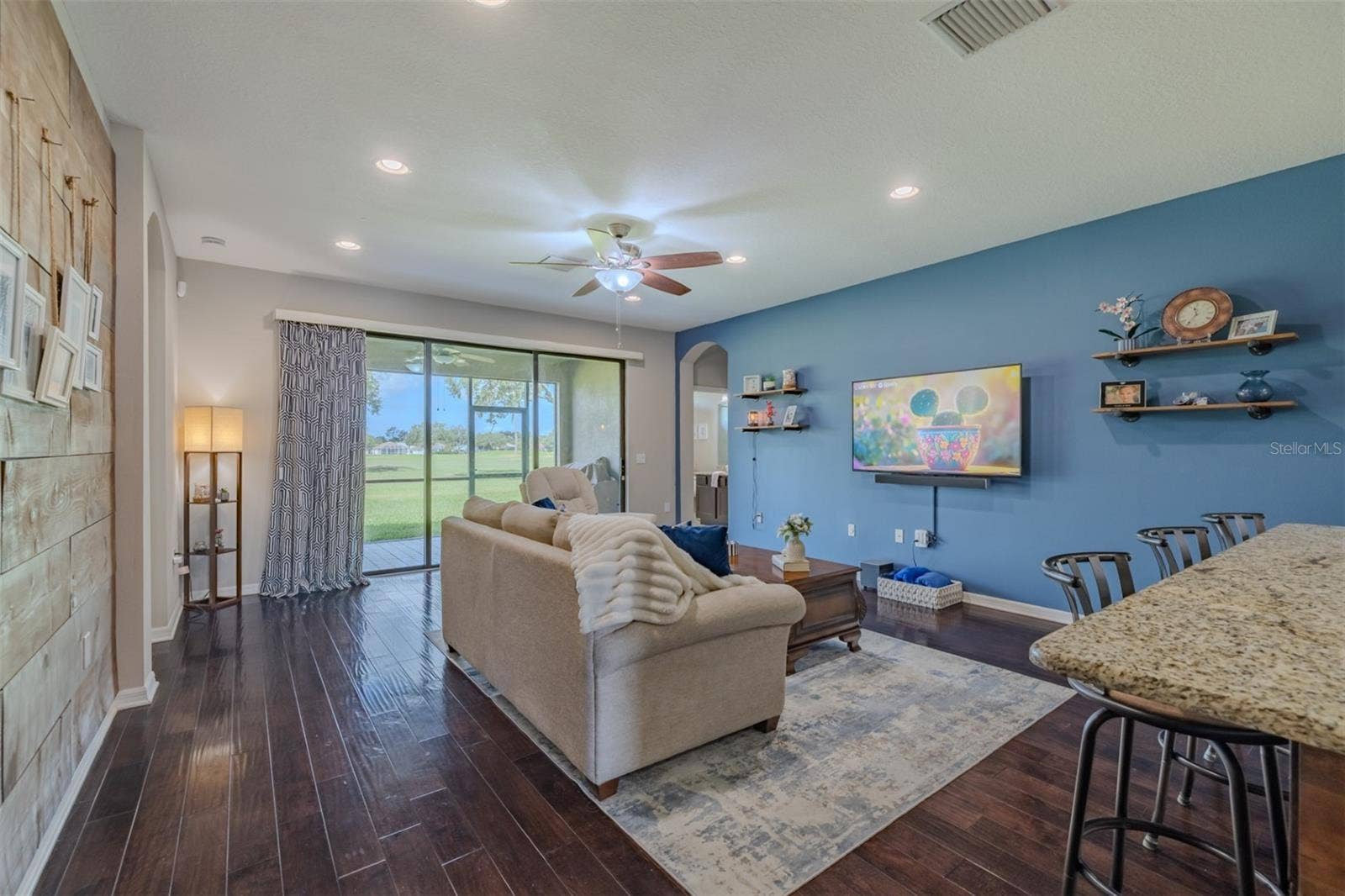 9123 RAES CREEK PLACE, Palmetto, FL 34221 Family room for relaxing