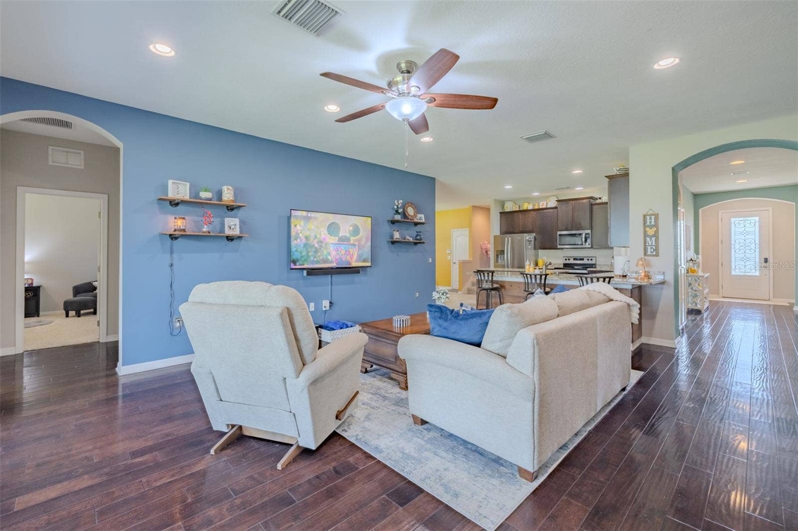 9123 RAES CREEK PLACE, Palmetto, FL 34221 Look at those floors in this stunning family room!!!