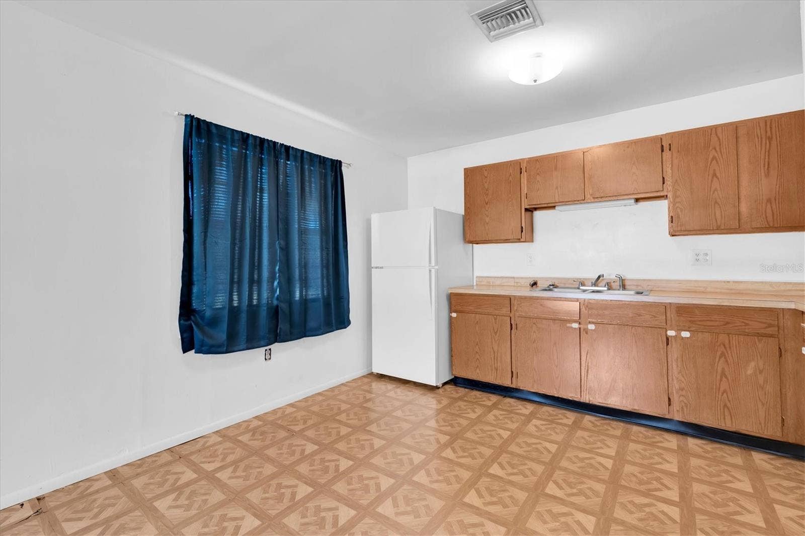 373 5TH STREET NW, Largo, FL 33770 375B