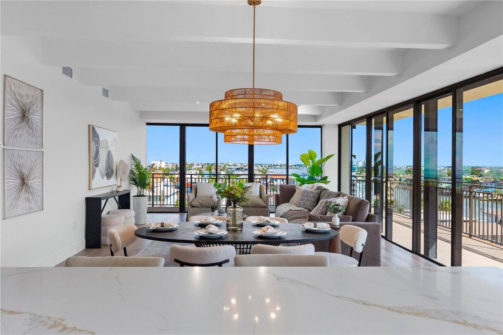 7600 BAYSHORE DRIVE, #606, Treasure Island, FL 33706 7600 BAYSHORE DRIVE, #606, Treasure Island, FL 33706
