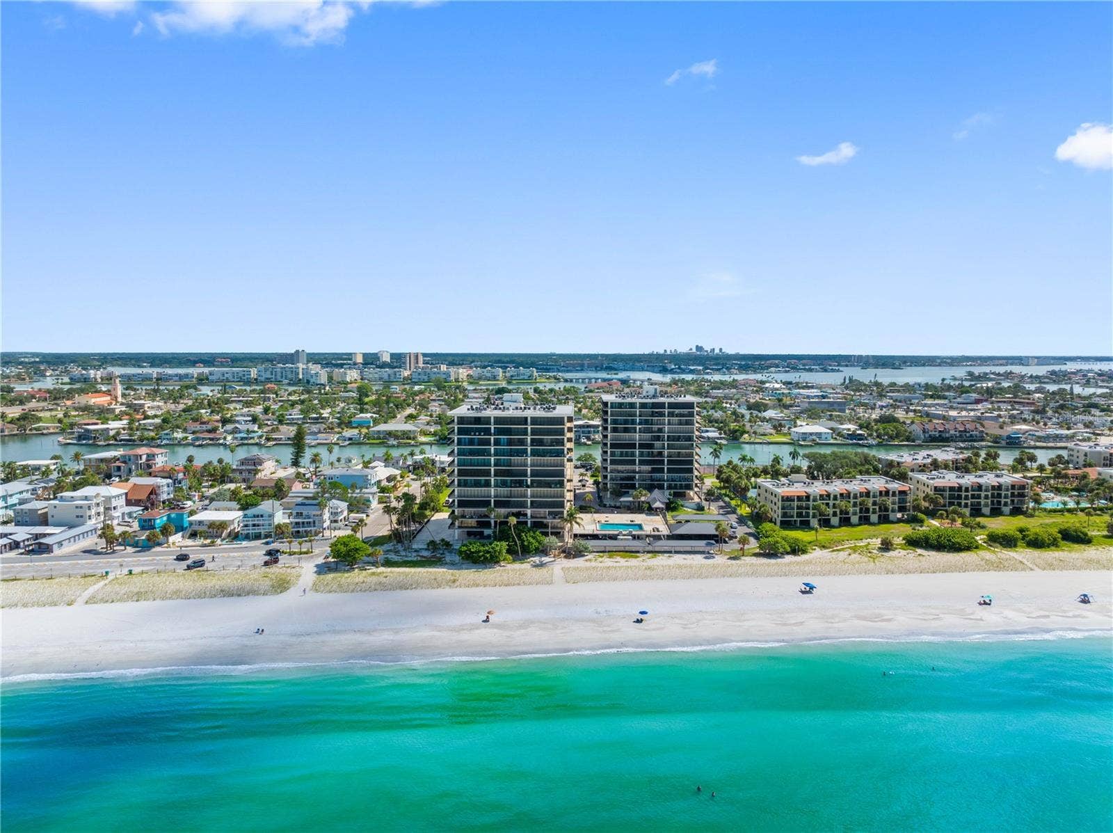7600 BAYSHORE DRIVE, #606, Treasure Island, FL 33706 7600 BAYSHORE DRIVE, #606, Treasure Island, FL 33706