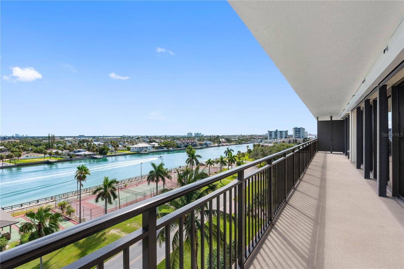 7600 BAYSHORE DRIVE, #606, Treasure Island, FL 33706 7600 BAYSHORE DRIVE, #606, Treasure Island, FL 33706