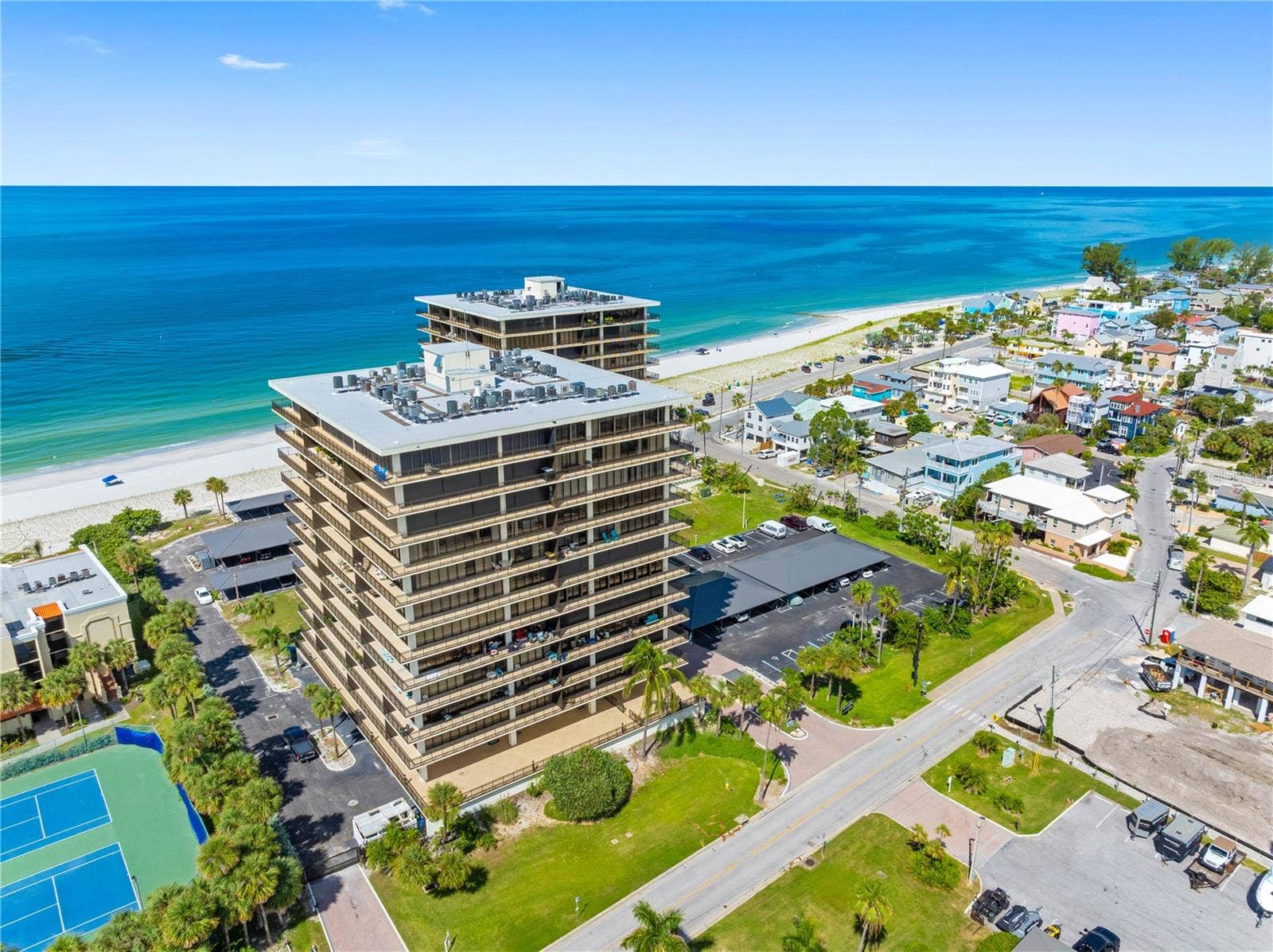 7600 BAYSHORE DRIVE, #606, Treasure Island, FL 33706 7600 BAYSHORE DRIVE, #606, Treasure Island, FL 33706