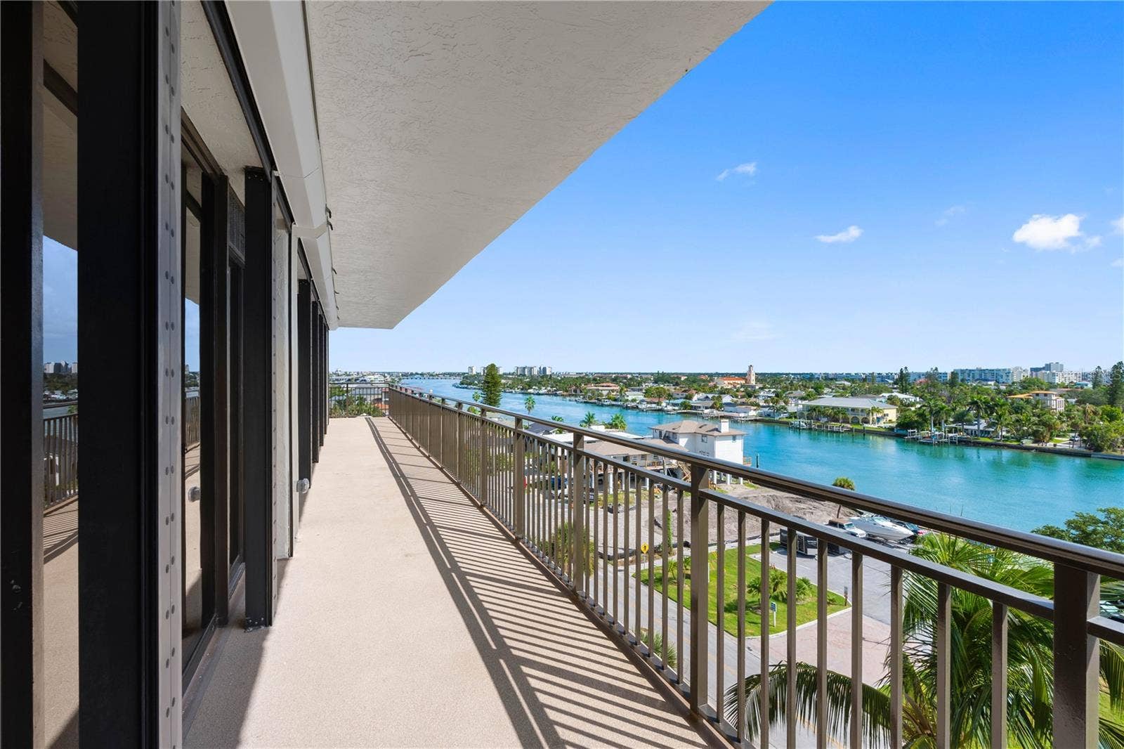 7600 BAYSHORE DRIVE, #606, Treasure Island, FL 33706 7600 BAYSHORE DRIVE, #606, Treasure Island, FL 33706