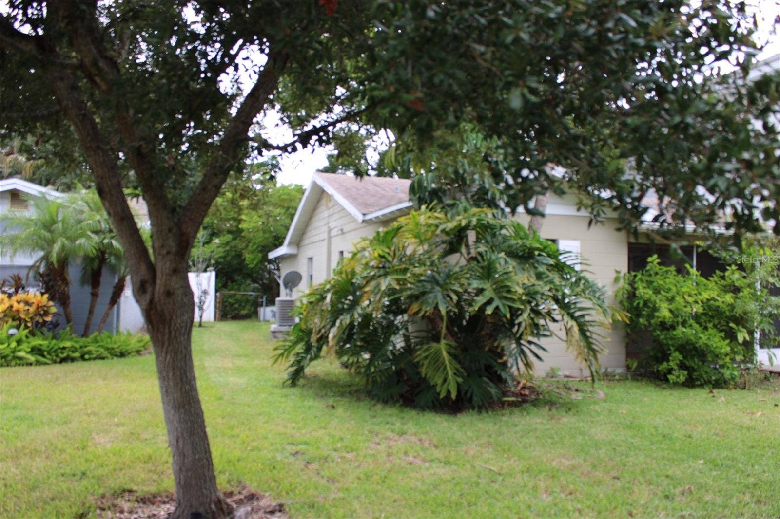 316 COMO STREET, Tampa, FL 33606 316 COMO STREET, Tampa, FL 33606
