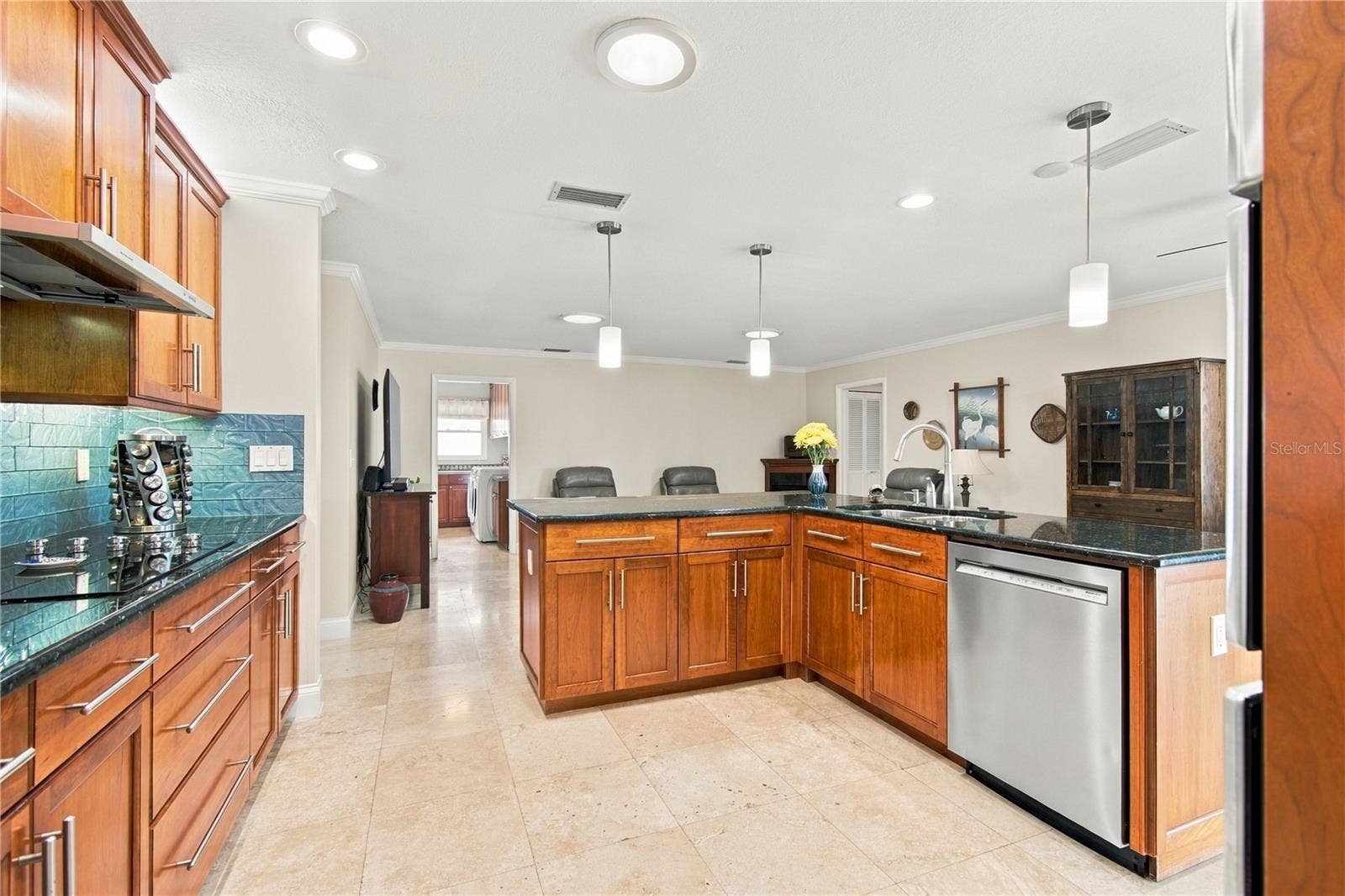 1967 ARVIS CIRCLE E, Clearwater, FL 33764 Solid wood Cherry cabinets