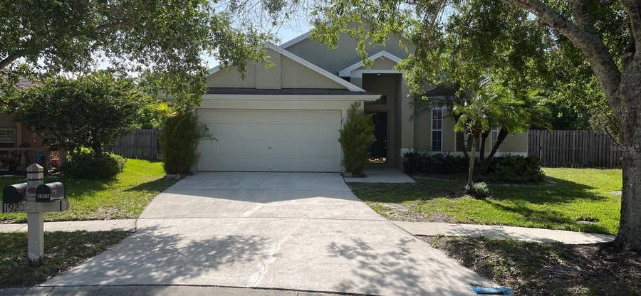 Property photo for 19202 GARDEN QUILT CIRCLE, Lutz, FL