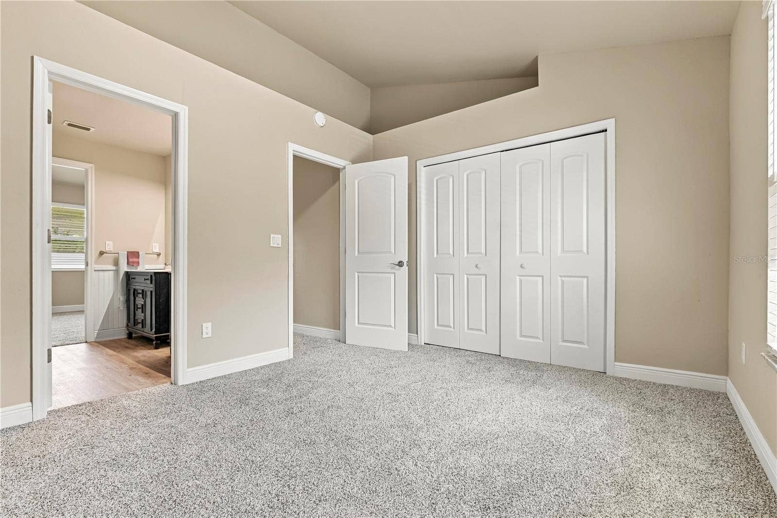 1202 BRIGADOON DRIVE, Clearwater, FL 33759 1202 BRIGADOON DRIVE, Clearwater, FL 33759